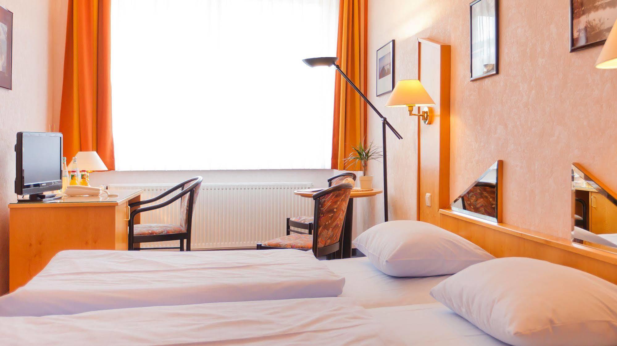 Hotel Villa Subklew ゼリン エクステリア 写真